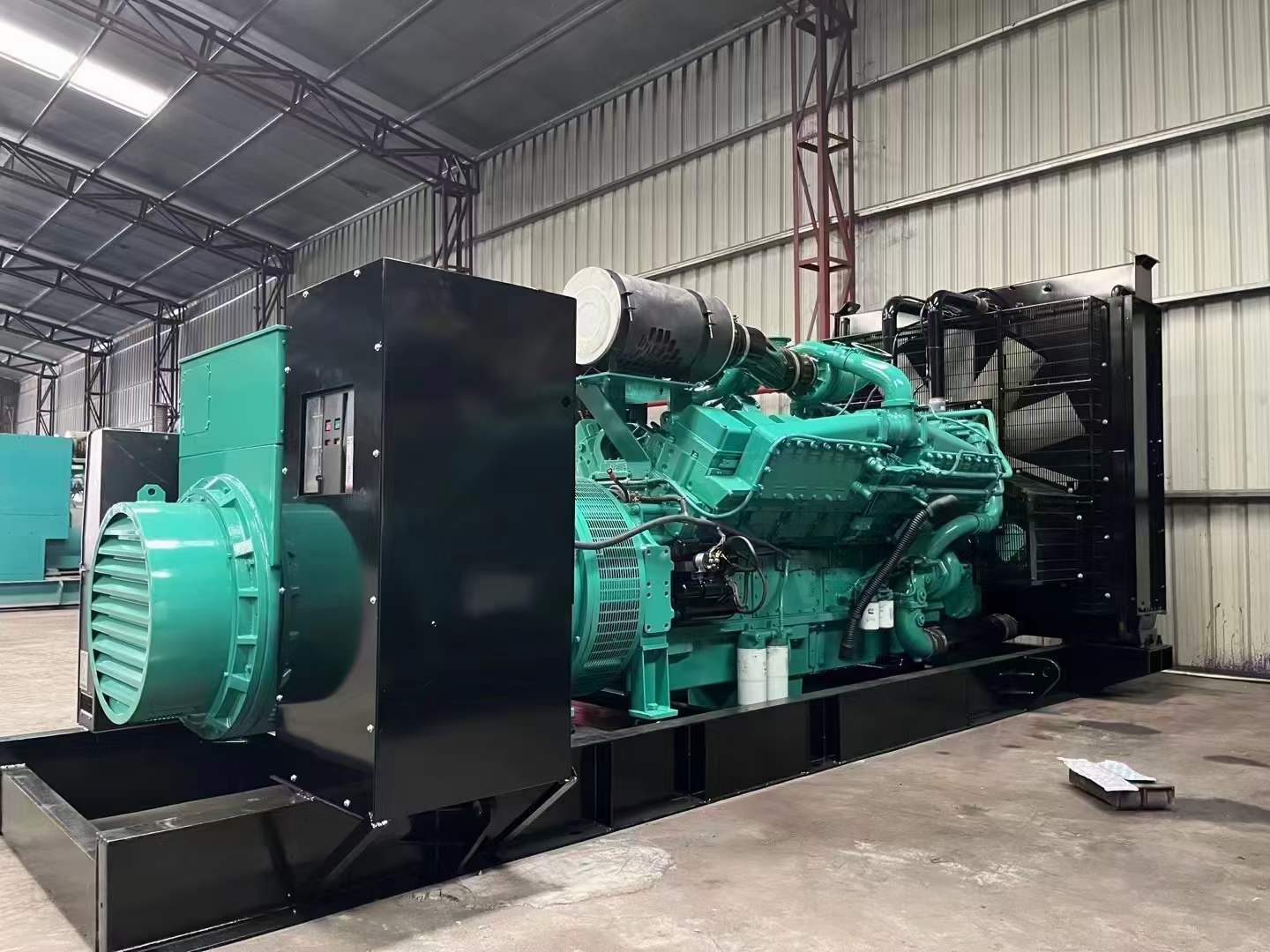 桐庐如何降低 800kW 柴油发电机输出电流的波动？