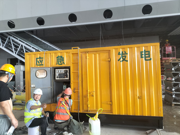 桐庐怎样判断空气滤清器是否需要更换？